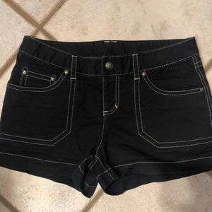 Athleta size 4 stretch jeans shorts. Black.